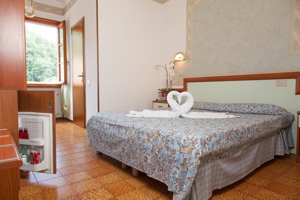 Hotel Ricordo Du Parc Tabiano Terme Chambre photo