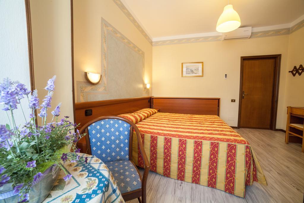 Hotel Ricordo Du Parc Tabiano Terme Extérieur photo